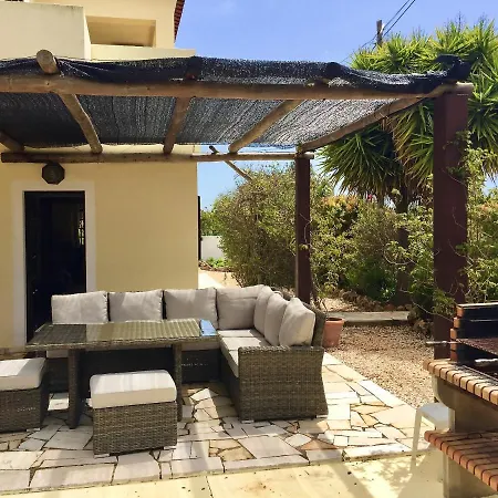 4 Bedrooms With Private Pool Enclosed Garden And Wifi At 알고스
