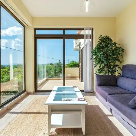 4 Bedrooms With Private Pool Enclosed Garden And Wifi At Villa *