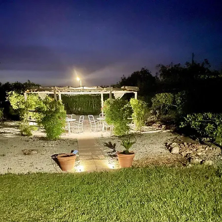 4 Bedrooms With Private Pool Enclosed Garden And Wifi At Villa
